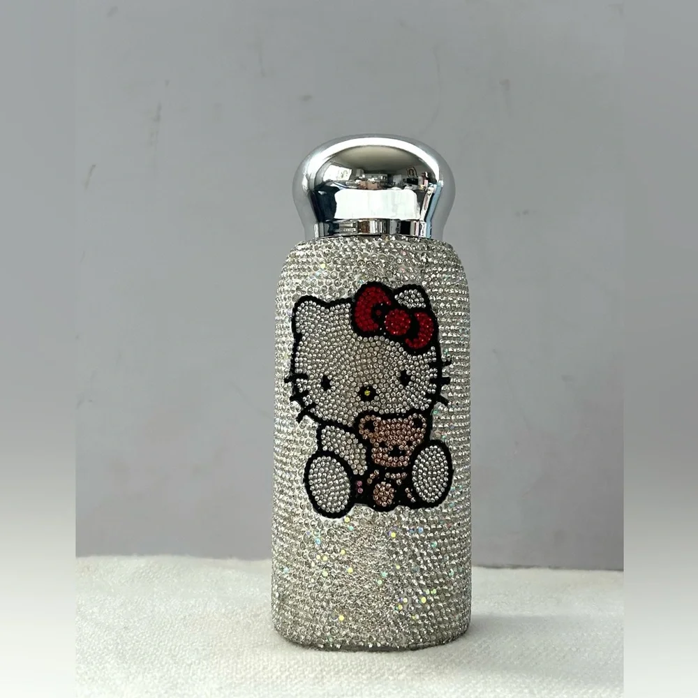 Adorable Hello Kitty Rhinestone Mini Water Bottle - Picture 1 of 2